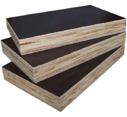 Chapa de Madeira Plastificada 