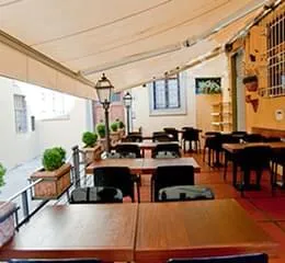 Toldos Articulados Motorizados