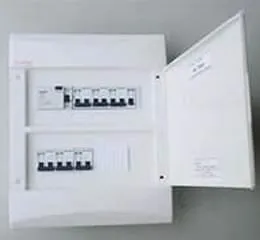 Sistema Modular de Quadros Elétricos