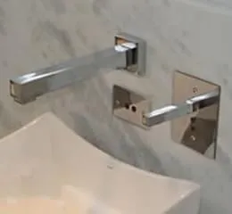 Conjunto Torneira / Saboneteira Kúbica