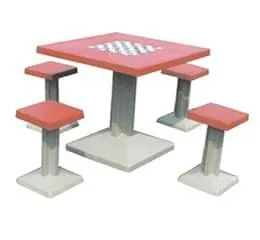 Linha de Mesas e Bancos