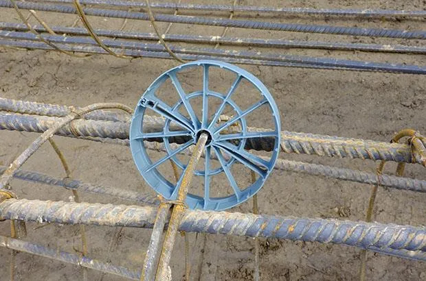 Distanciador tipo Rolete Bipartido MRB