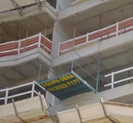 Plataforma para Descarga no Andar