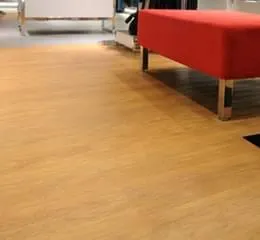 Piso Vinílico Cumaru 