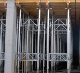 Escoras de Alumínio ALUPROP