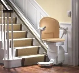 Cadeira Escada Reta Sofia 