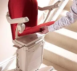 Cadeira Escada Curva Sofia 260