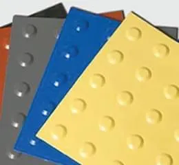 Pisos Podotáteis Alerta Linha PVC 