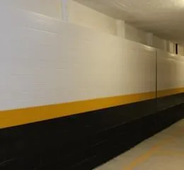 Aplicação de Forro PVC em Parede de Garagem