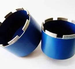 Broca Diamantada FC-102