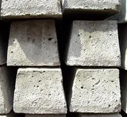 Mourão de Concreto - Incotela