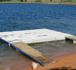 Sistema Leve de Flutuantes em Concreto/EPS Modular