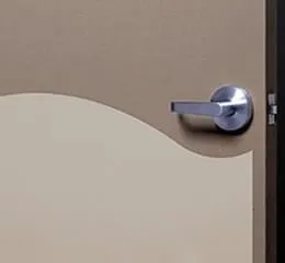 Acrovyn® Faixa Protetora de Portas e Paredes