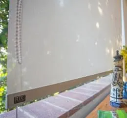 Cortina Rolô em Tela Solar