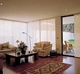 Cortina Painel em Tela Solar