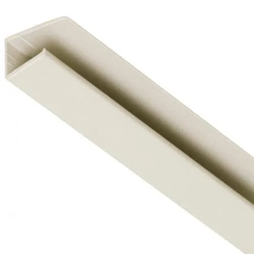 Arremate U em PVC - TEC 238