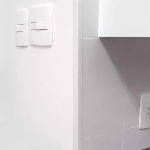 Cantoneira Rígida em PVC - TEC 029