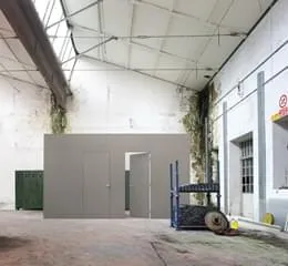  Eclisse SYNTESIS® LINE battente