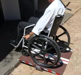 Rampas de Acessibilidade Portáteis - EcoRampas 