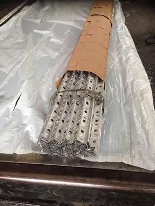 Perfil De Alumínio / Canto De Massa A 056