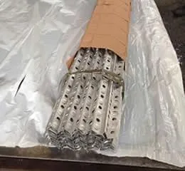 Perfil De Alumínio / Canto De Massa A 056