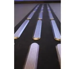    Piso Podotátil Libra Direcional 