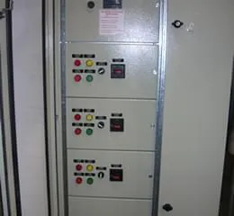 Linha de Painéis TTA NBR IEC 60439-1