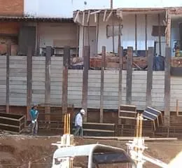  Cortinas de Contenção