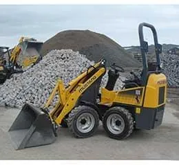 Carregadeira Articulada Mustang 106