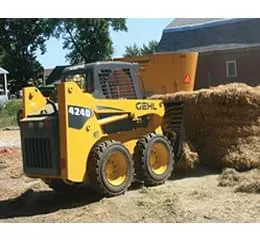 Minicarregadeira Gehl 4240 E