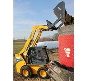 Minicarregadeira Gehl R260