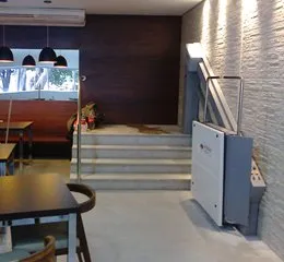 Plataforma para Cadeirante Inclinada