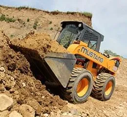 Minicarregadeira 4000V