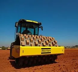 Compactador Dynapac CA 250 PD