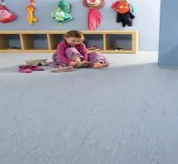 Piso Vinílico Homogêneo em Manta ACE Mipolam 180