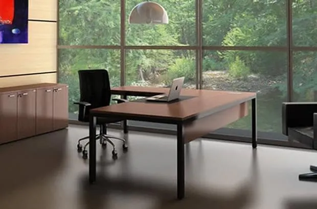 Mesa para gerente e diretor C.O. Cub.