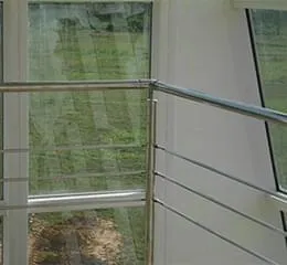 Guarda-corpo com Hastes em Aço Inox