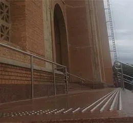 Piso Alerta Elemento Inox