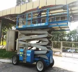 Elevador e Plataforma Cremalheira