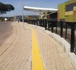 Piso Tátil Direcional Argamassado