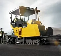 Vibroacabadora ABG5820