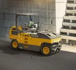 Compactador de Asfalto PT220