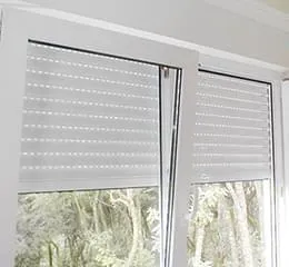 Janela Oscilo Batente