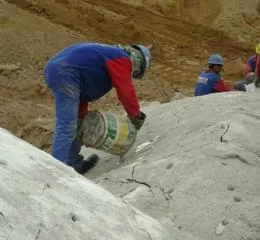 Desmonte de Rocha a Frio - Desmontec