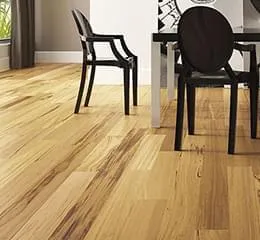 Essência Muiracatiara