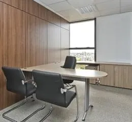 Divisória Piso-teto – Retta S90