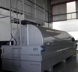 Tanque Vertical de Óleo Lubrificante a Granel