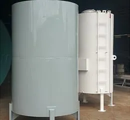 Reservatório Cilíndrico Fundo Cônico com Pés