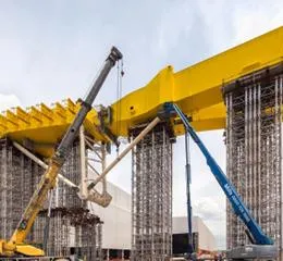 Plataforma Aérea com Lança Telescópica