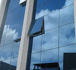 Fachada de Vidro Sistema Blindex